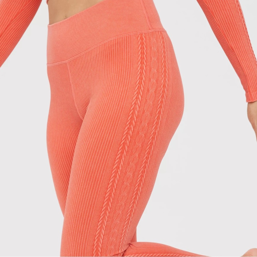 Aerie Coral Ribbed Cable Leggings